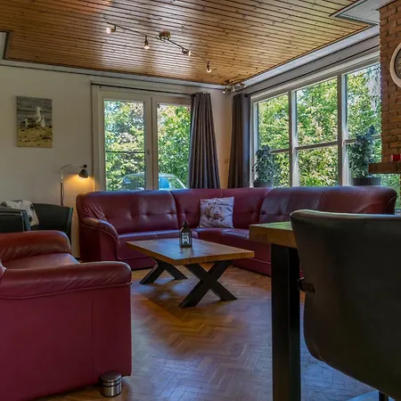 Noorderburcht アパート Oosterend