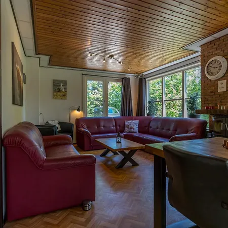 Noorderburcht * Oosterend